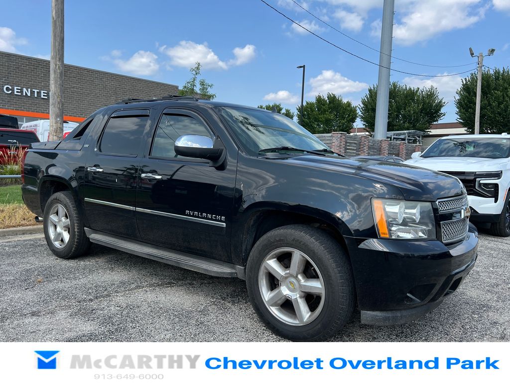 2012 Chevrolet Avalanche LTZ RWD