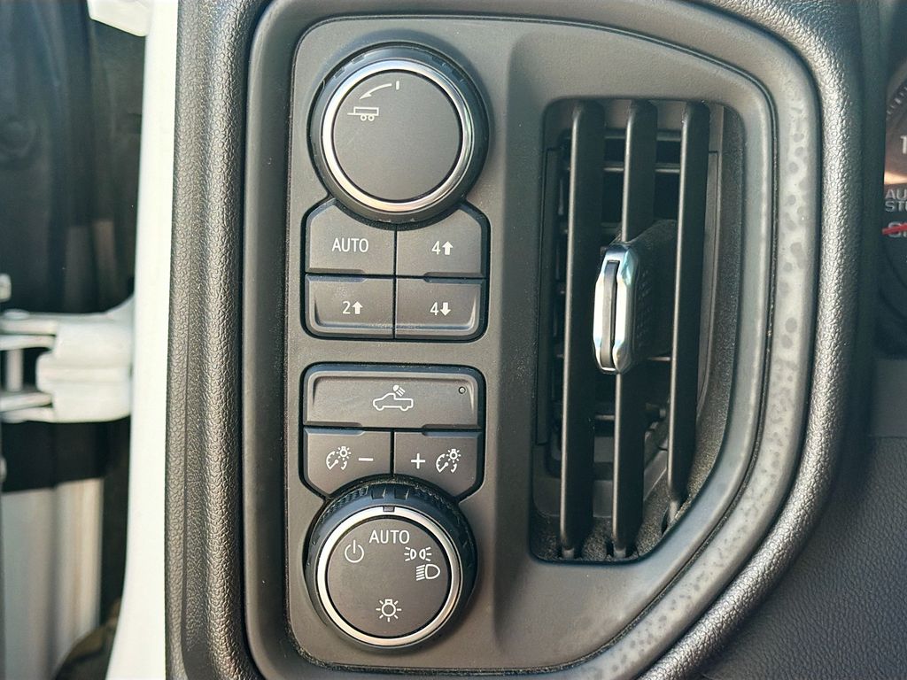 Used 2024 White Chevrolet Custom Trail Boss image 10