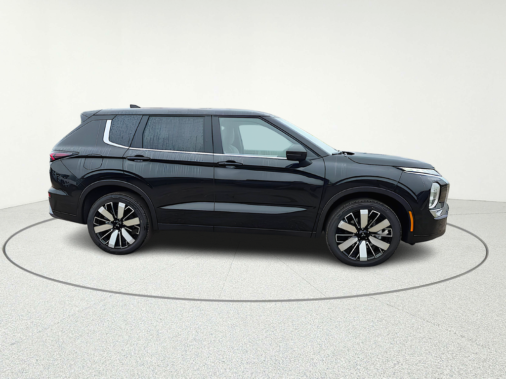 2026 Mitsubishi Outlander SE - 7