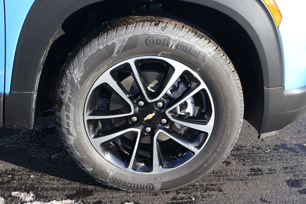 Thumbnail: 2026 Chevrolet TrailBlazer - 11