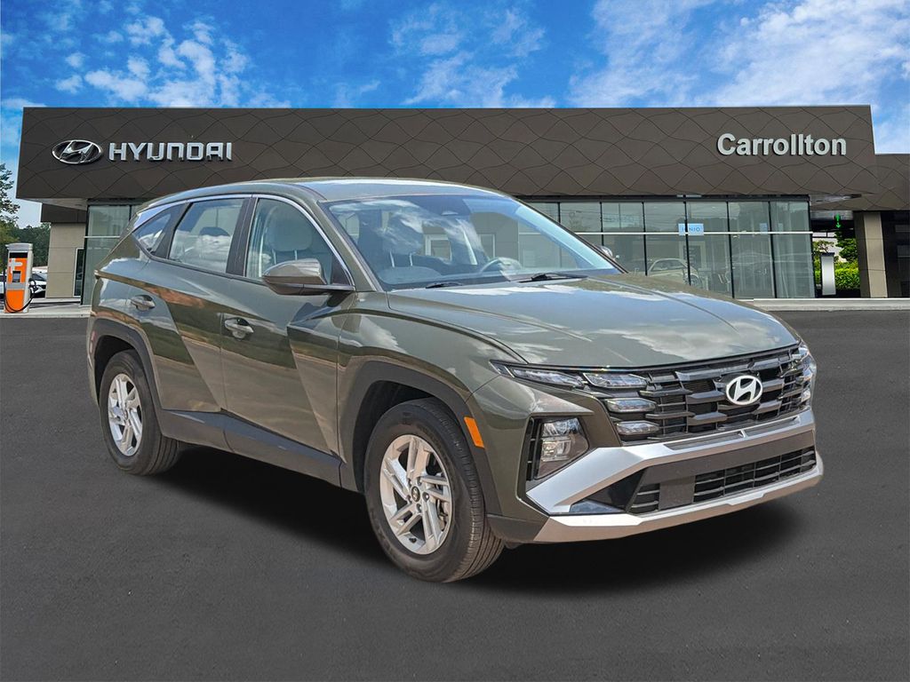 Used 2026 Green Hyundai SE image 3