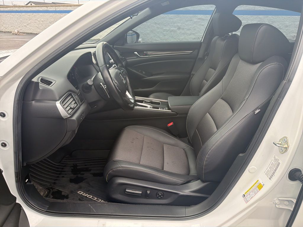 Thumbnail: 2020 Honda Accord - 17