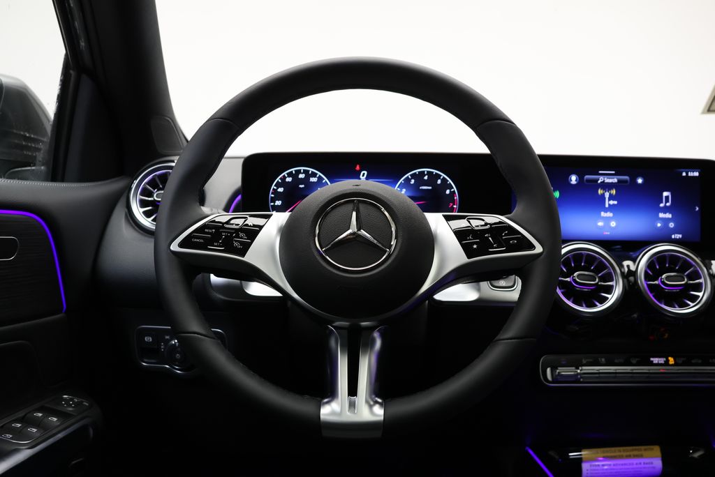 Thumbnail: 2026 Mercedes-Benz GLB - 20