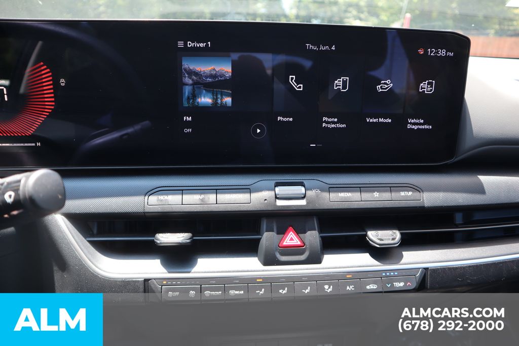 Used 2025 Black Kia LXS image 32