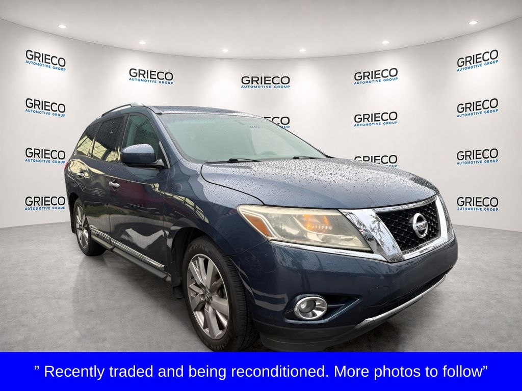Arctic Blue Metallic 2014 Nissan Pathfinder SUV / Crossover Front-Wheel Drive Continuously Variable Transmission