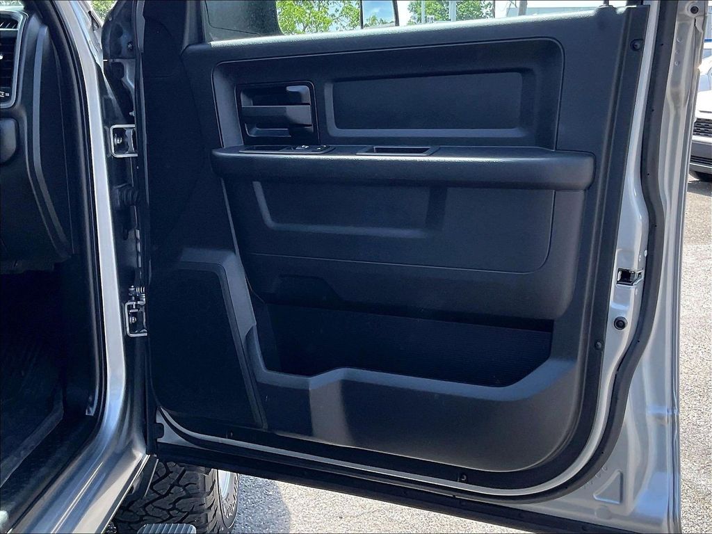 2022 Ram 2500 — photo 12