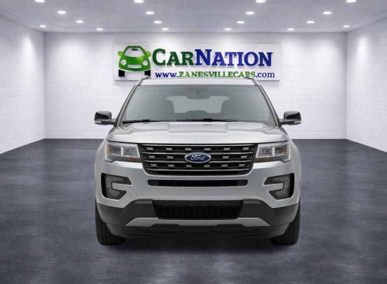 2016 Ford Explorer XLT - Image 2