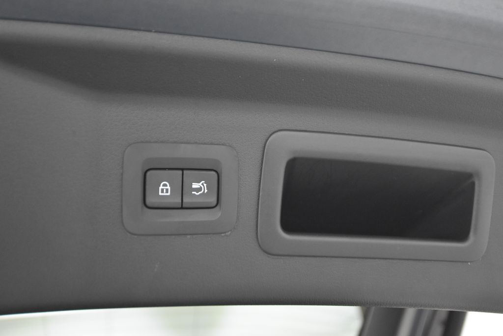 2025 Mazda CX-70 PHEV Premium Plus photo