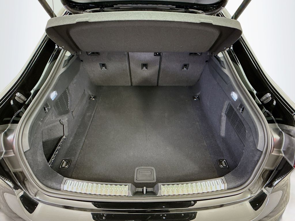 Thumbnail: 2025 Audi A5 - 26