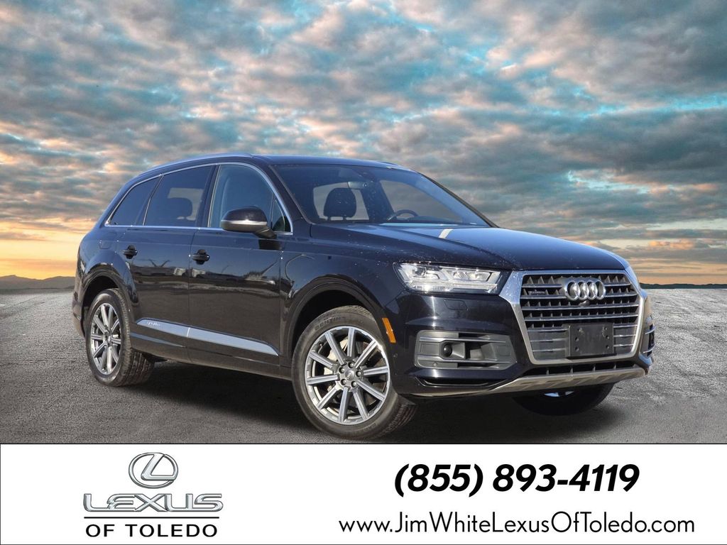 2019 Audi Q7 55 TFSI quattro Premium Plus