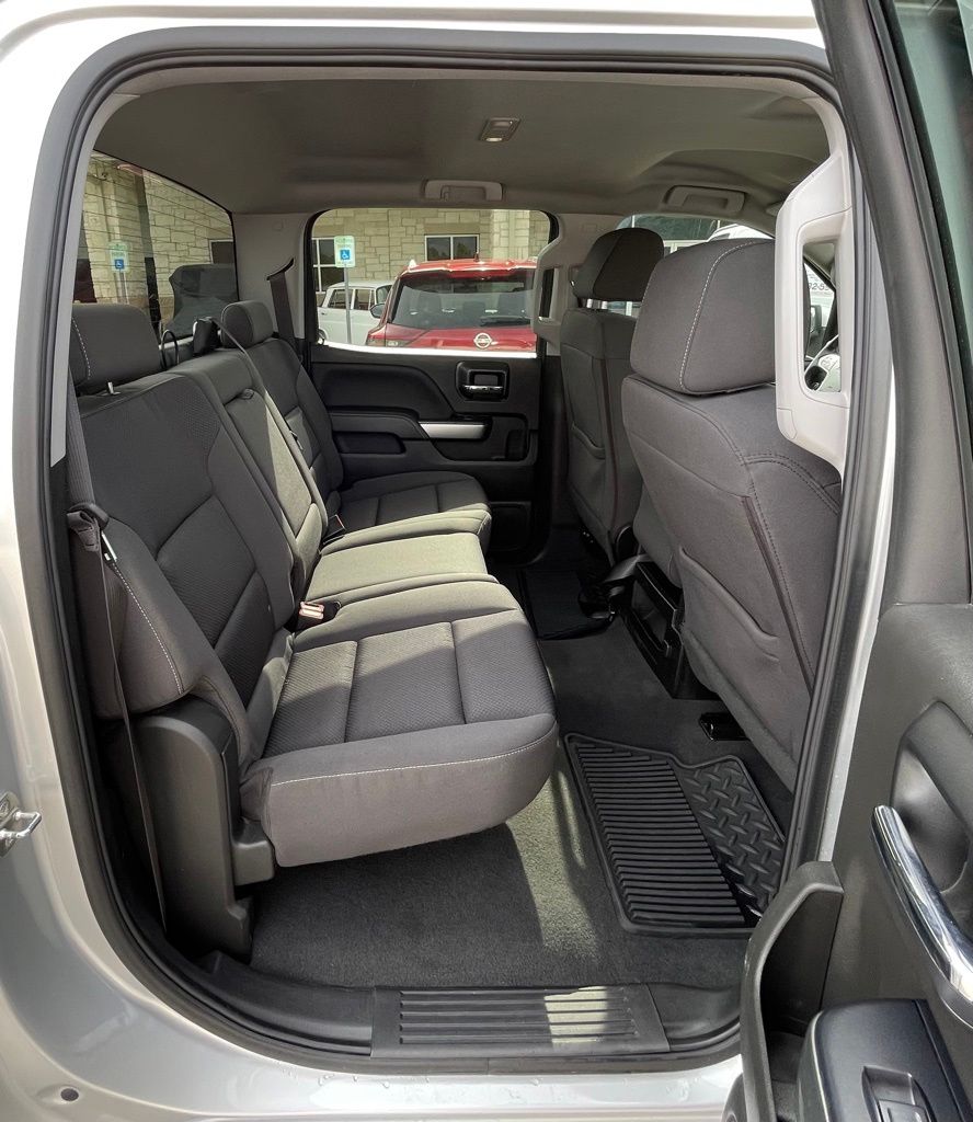 2018 Chevrolet Silverado 1500 LT Silver at Bravo Nissan