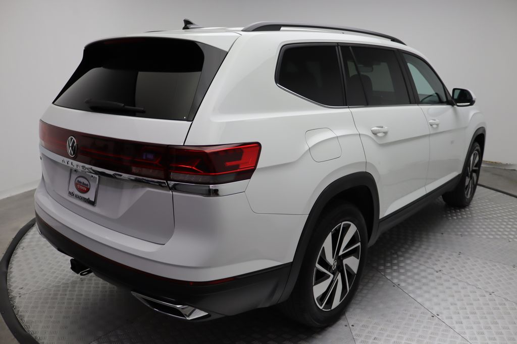 Thumbnail: 2024 Volkswagen Atlas - 8