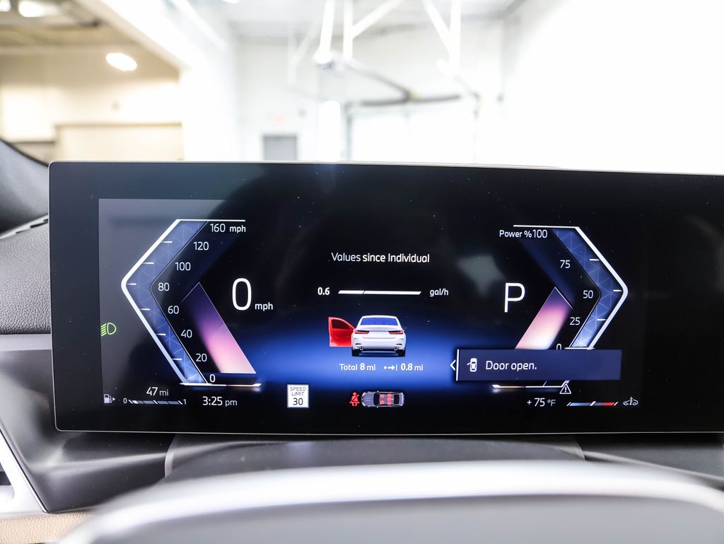 Thumbnail: 2025 BMW 3 Series - 15