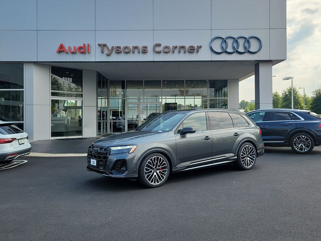 2025 Audi SQ7  -
                Vienna, VA