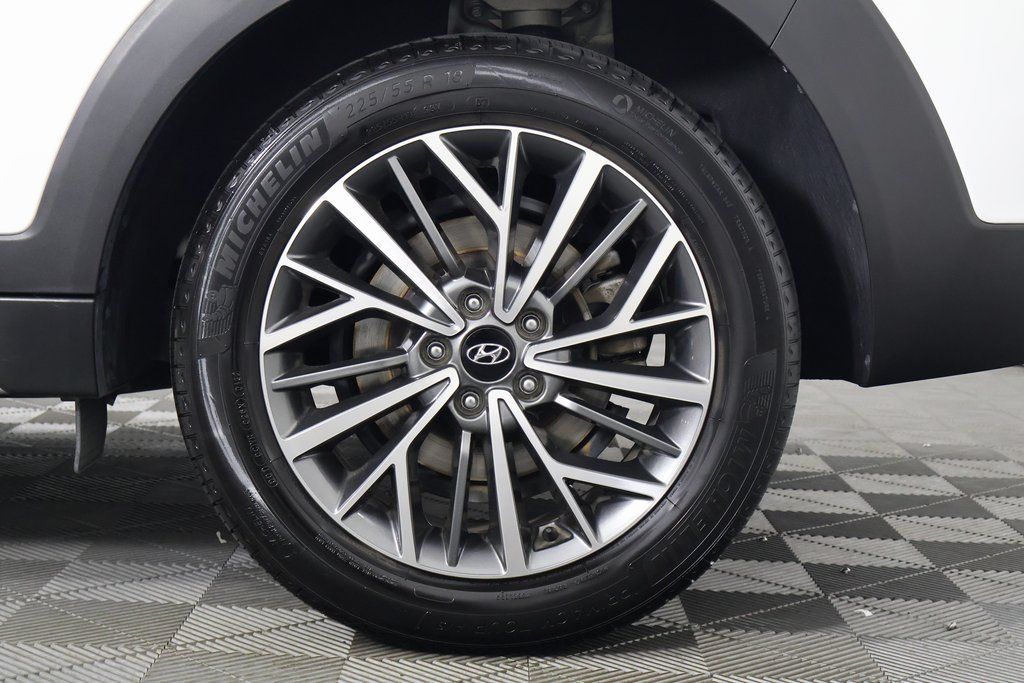 Thumbnail: 2020 Hyundai Tucson - 16