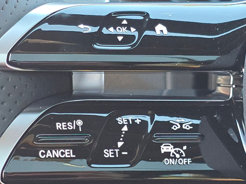 New 2026 Black Mercedes-Benz GLC 300 image 36