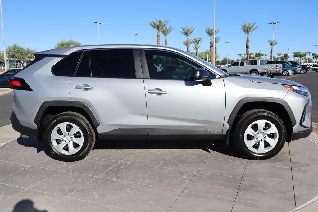 Thumbnail: 2025 Toyota RAV4 - 4