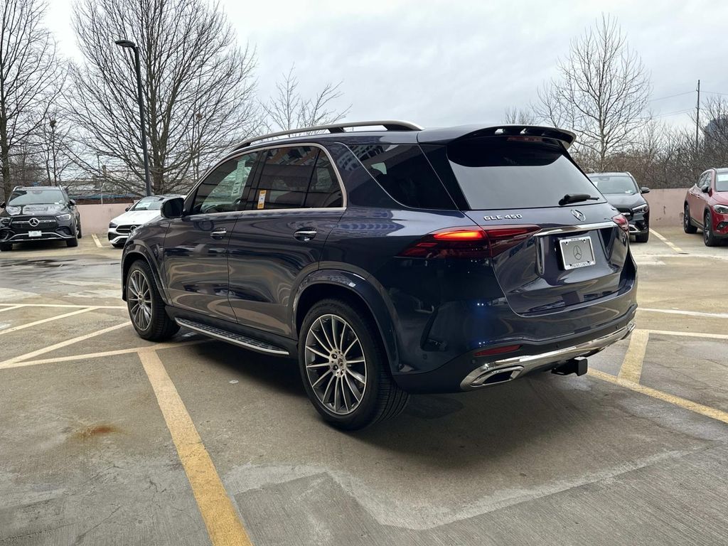 Thumbnail: 2026 Mercedes-Benz GLE - 7