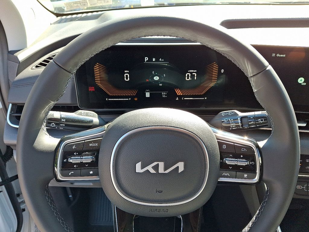 2026 Kia Carnival EX - Photo 10
