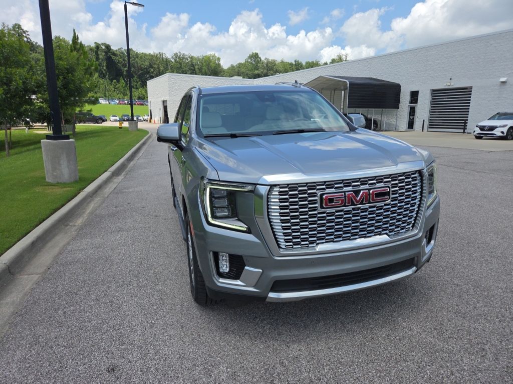 Sterling Metallic 2024 GMC Yukon SUV / Crossover Four-Wheel Drive 