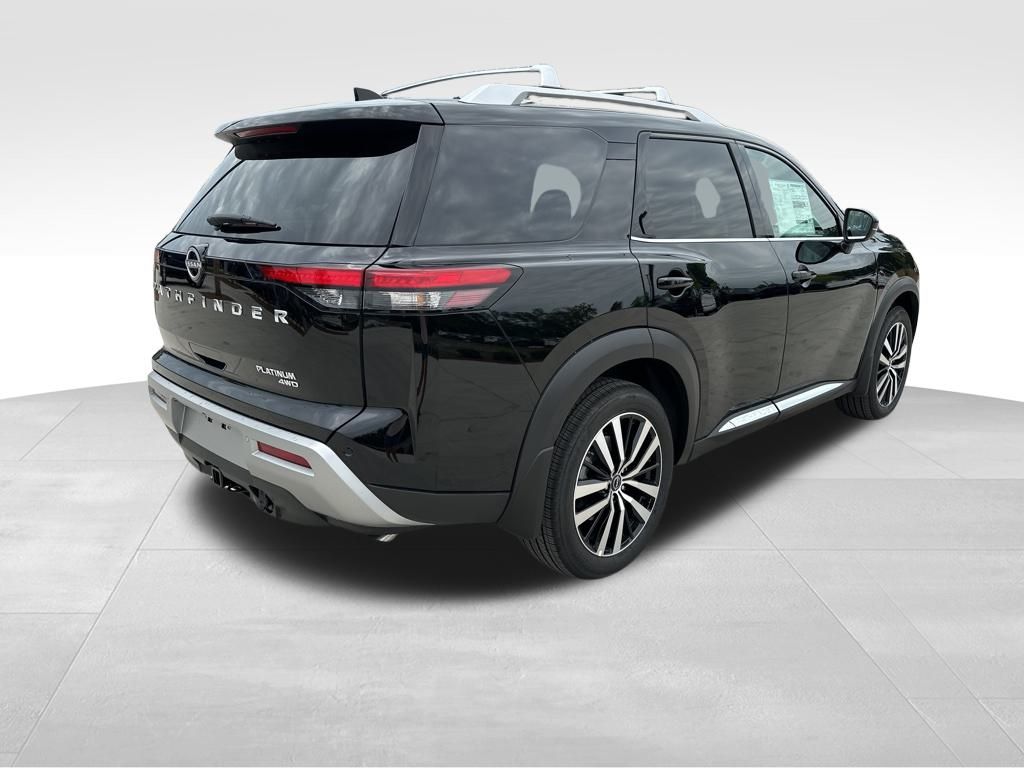 2024 Nissan Pathfinder Platinum 8