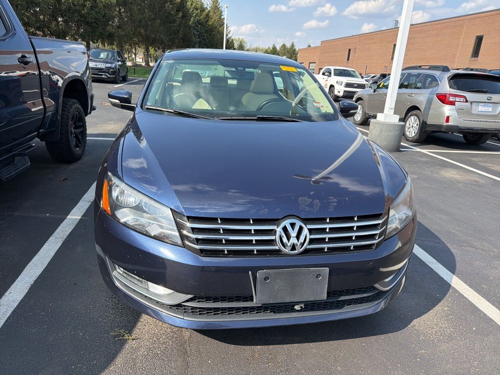 Thumbnail: 2013 Volkswagen Passat - 5