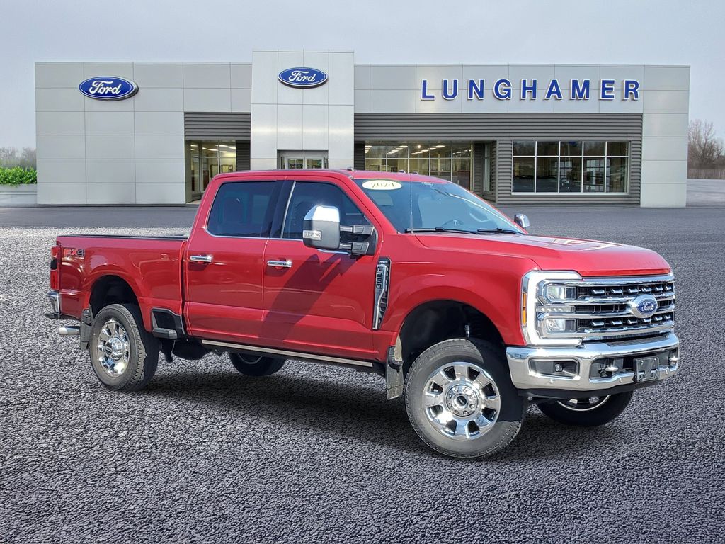 Rapid Red Metallic Tinted Clearcoat 2024 Ford F-250 Super Duty Lariat Crew Cab 4WD Pickup Truck Four-Wheel Drive Automatic
