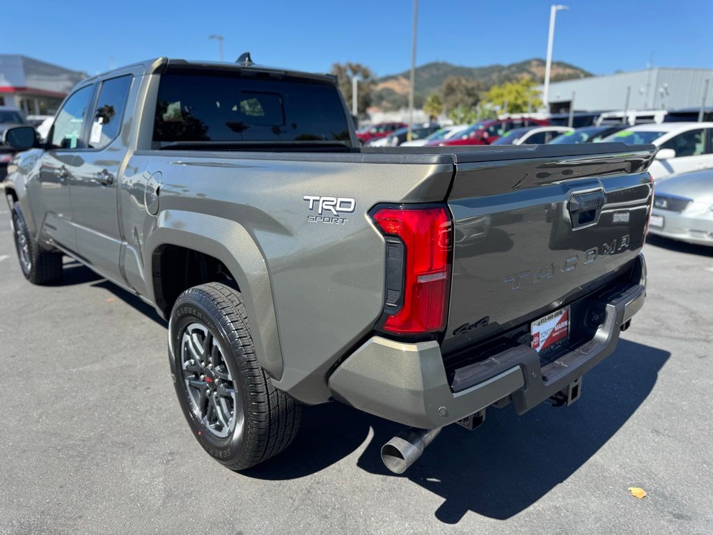 2025 Toyota Tacoma TRD Sport Double Cab photo 6
