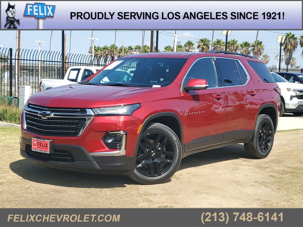Radiant Red 2023 Chevrolet Traverse SUV / Crossover Front-Wheel Drive 9-Speed Automatic
