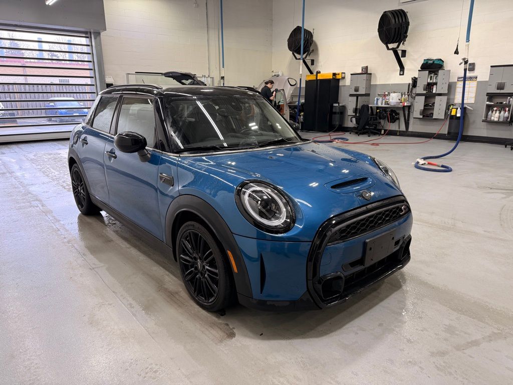Thumbnail: 2024 MINI Cooper - 7