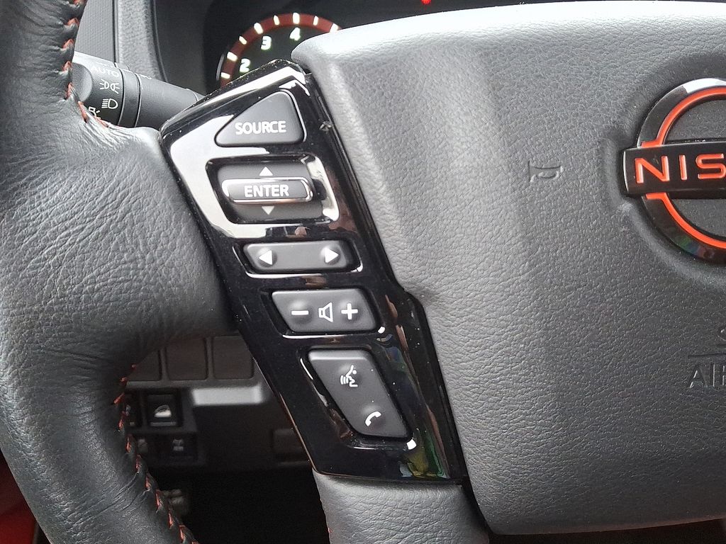 Thumbnail: 2024 Nissan Frontier - 21