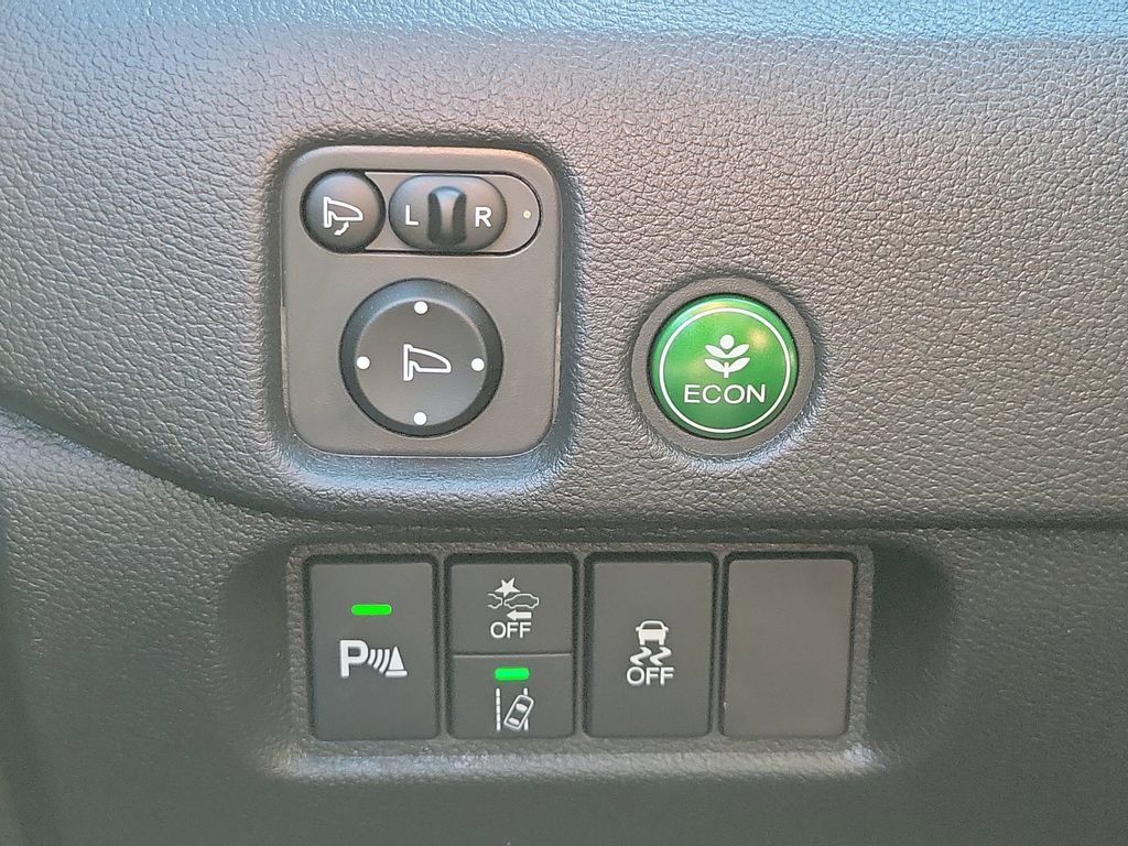 used 2021 Honda Passport car, priced at $23,998