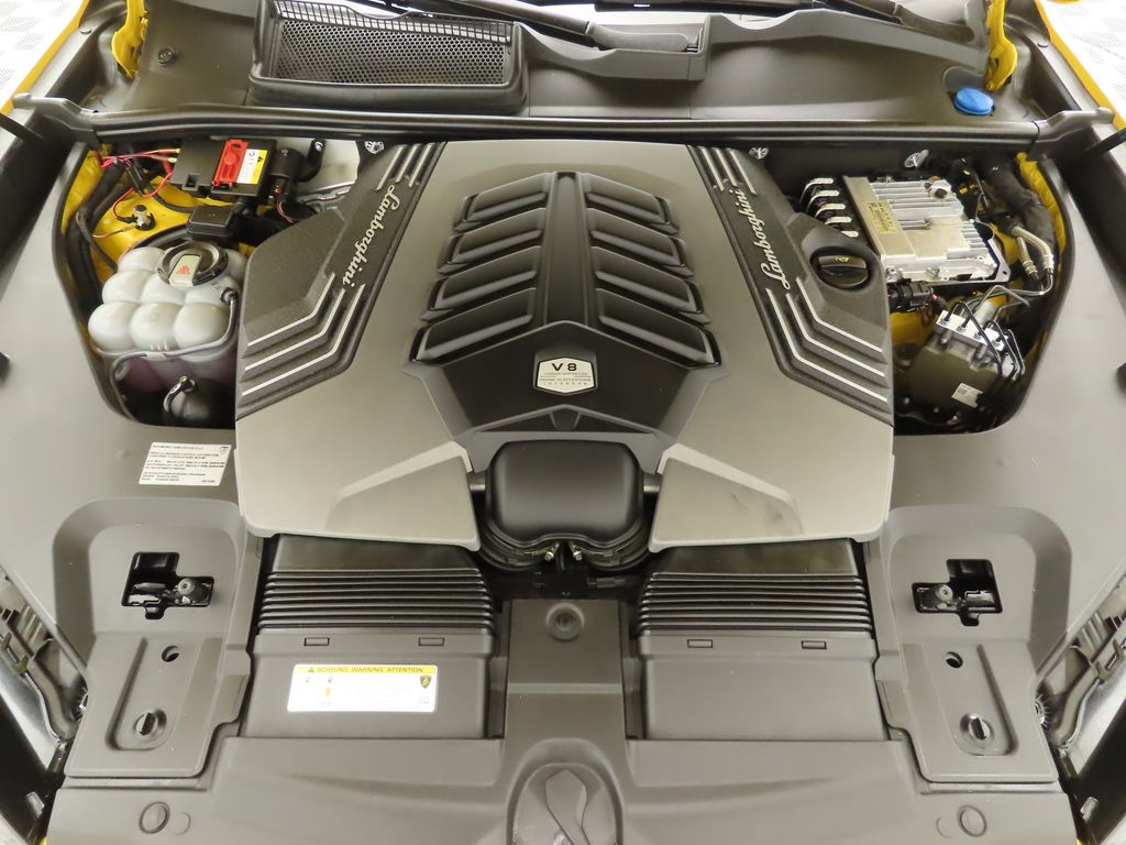 Thumbnail: 2019 Lamborghini Urus - 29