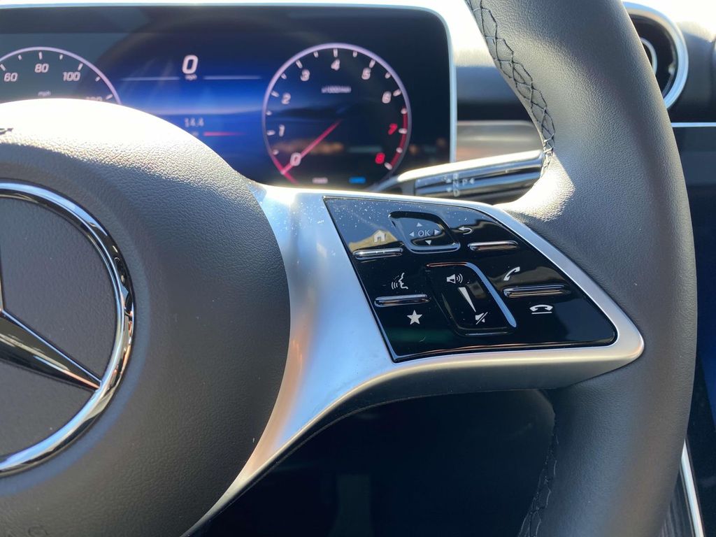 Thumbnail: 2025 Mercedes-Benz C-Class - 17