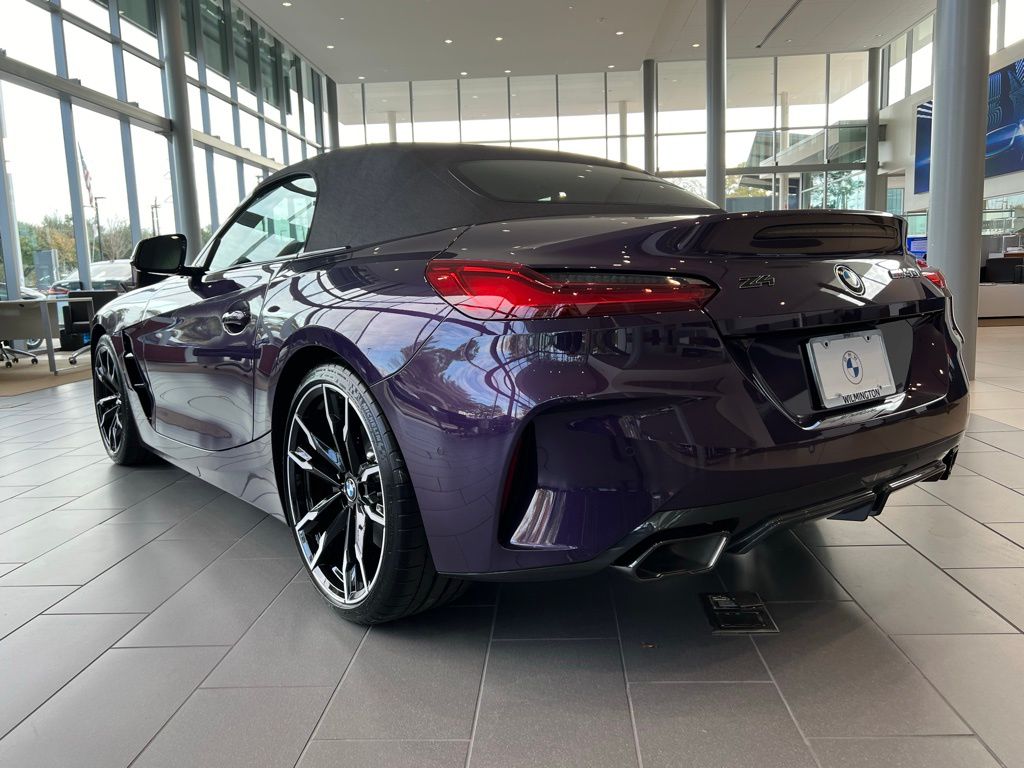 Thumbnail: 2026 BMW Z4 - 9