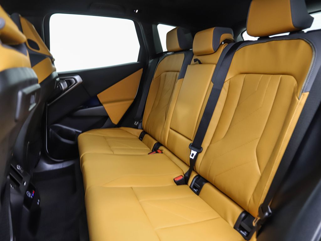 Thumbnail: 2026 BMW X3 - 22