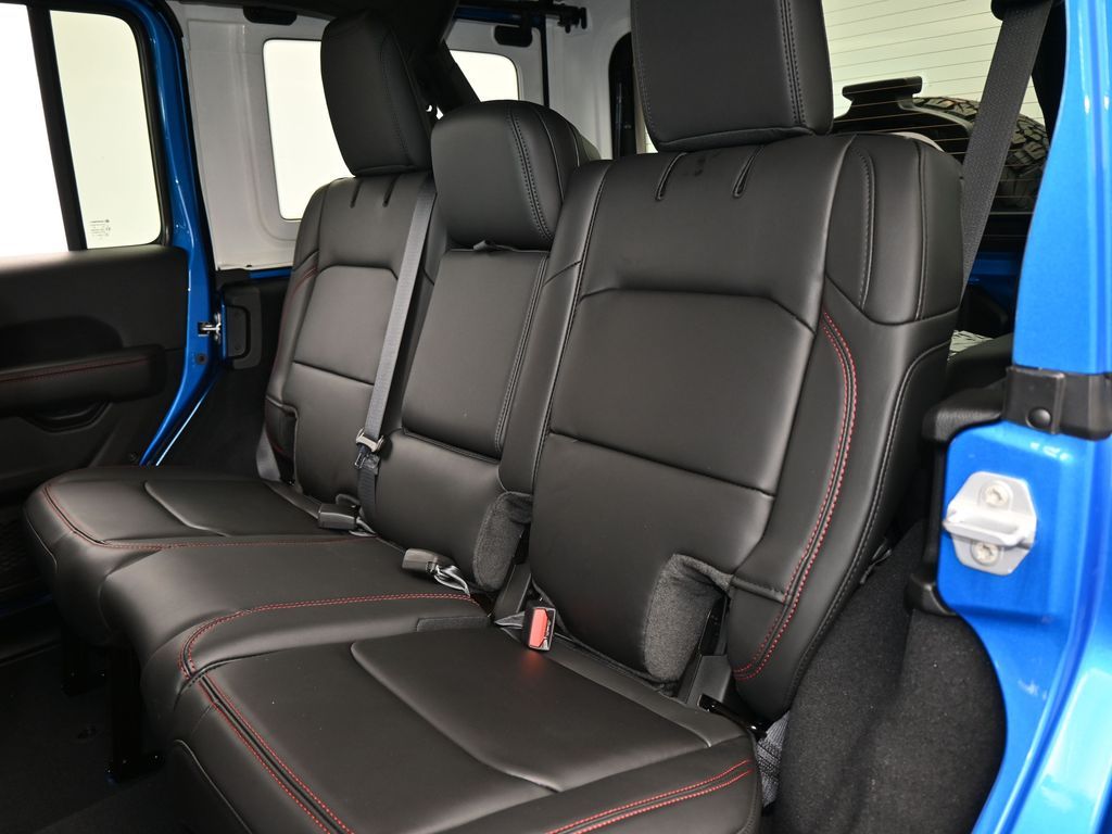 New 2026 Hydro Blue Pearl Coat Jeep Rubicon X image 28