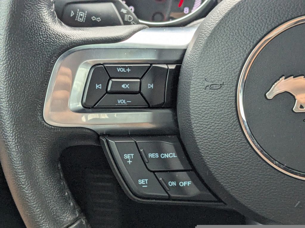 2021 Ford Mustang EcoBoost Fastback