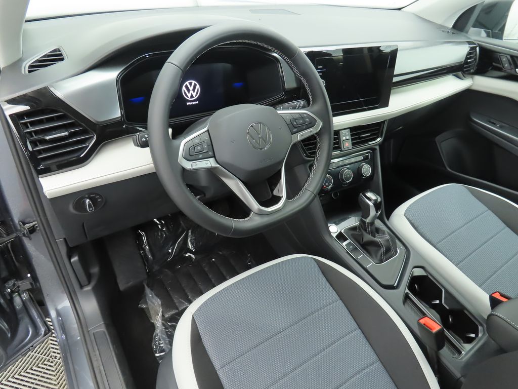 Thumbnail: 2025 Volkswagen Taos - 9