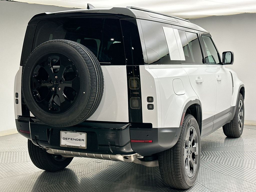 Thumbnail: 2026 Land Rover Defender - 3