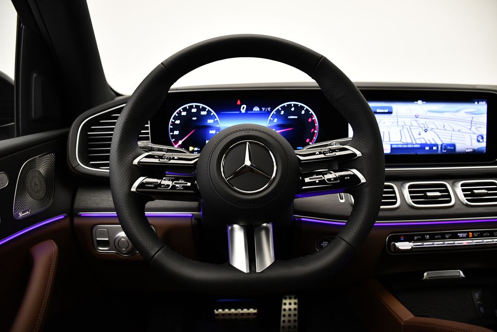 Thumbnail: 2025 Mercedes-Benz GLS - 22