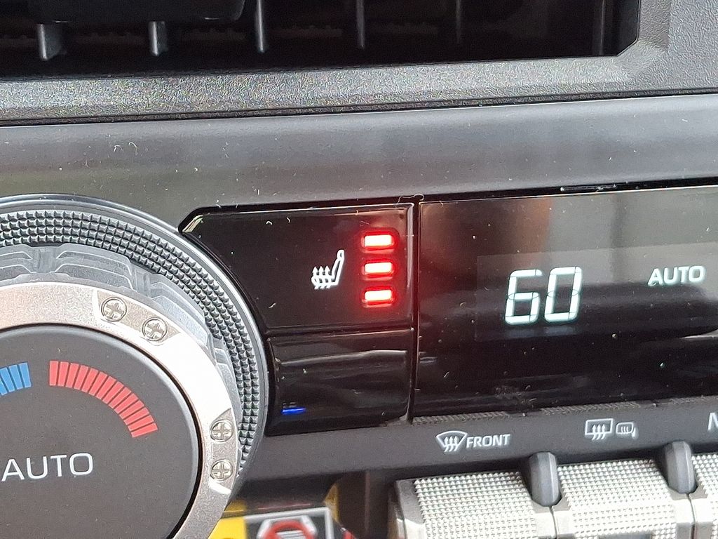 Thumbnail: 2025 Toyota 4Runner - 25