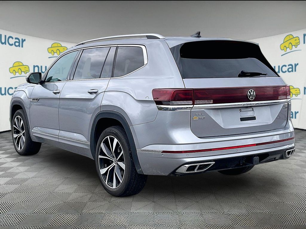 2024 Volkswagen Atlas — photo 4