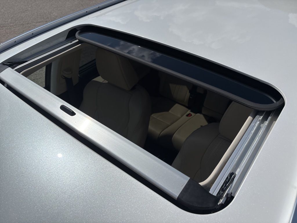 Thumbnail: 2022 Lexus RX - 11