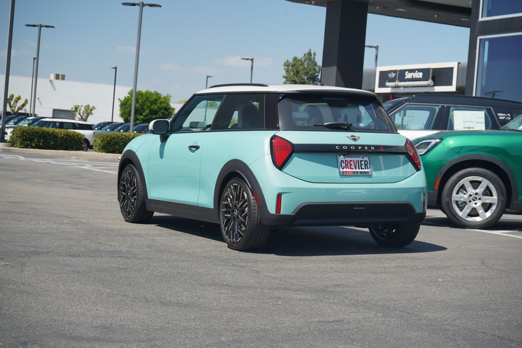 2025 MINI Cooper S  3