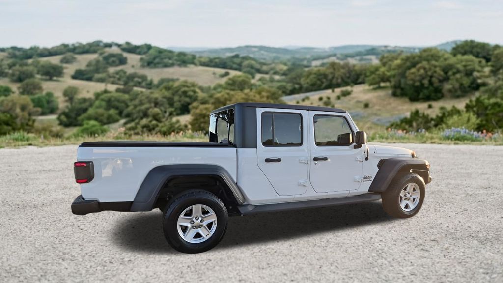 Used Car 2020 Jeep Gladiator  Sport For Sale Under $30,000 In Austin, Texas