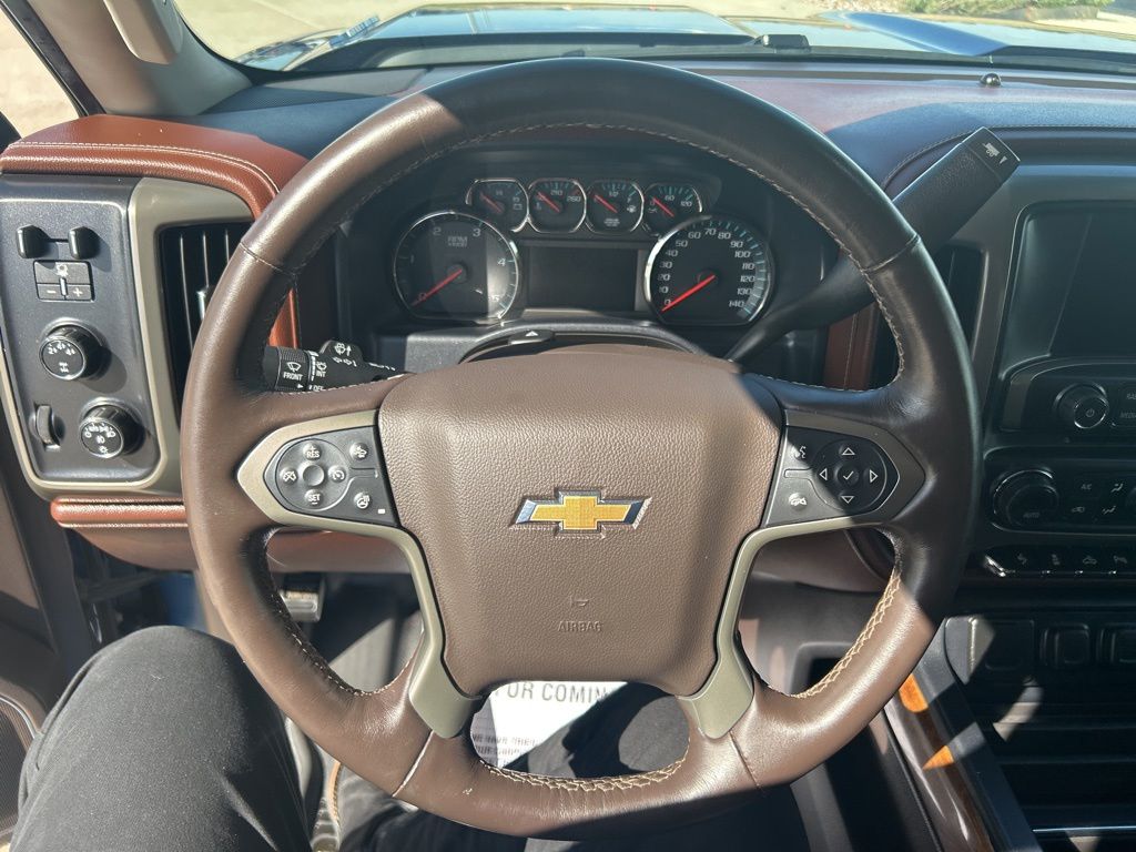 ChevroletSilverado 3500HD17
