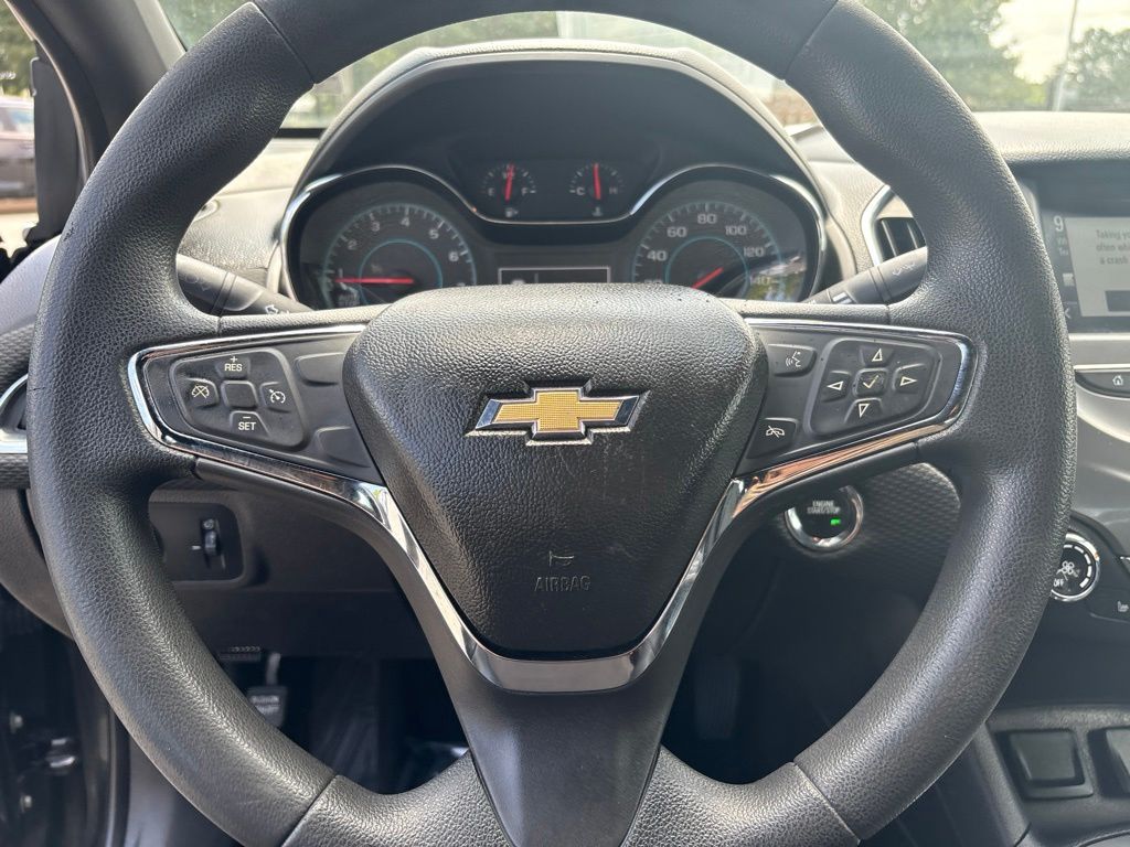 Used 2017 Gray Chevrolet LT image 21