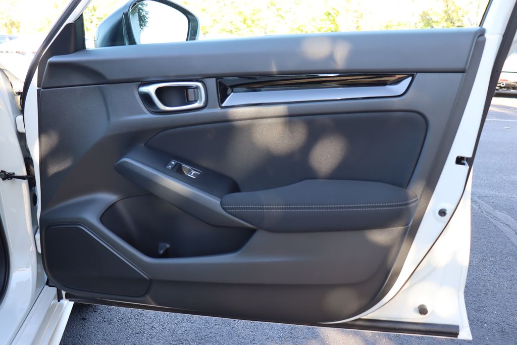 2025 Honda HR-V Sport 19