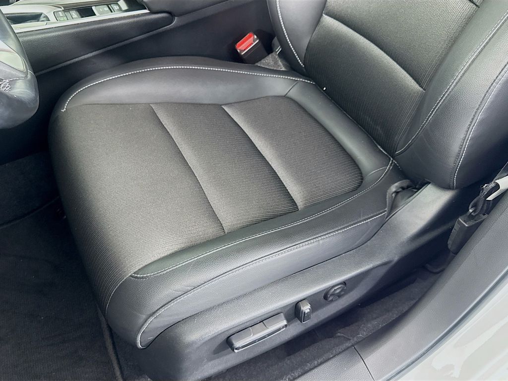 Used Car 2022 Honda Accord  Sport For Sale Under $30,000 In Austin, Texas